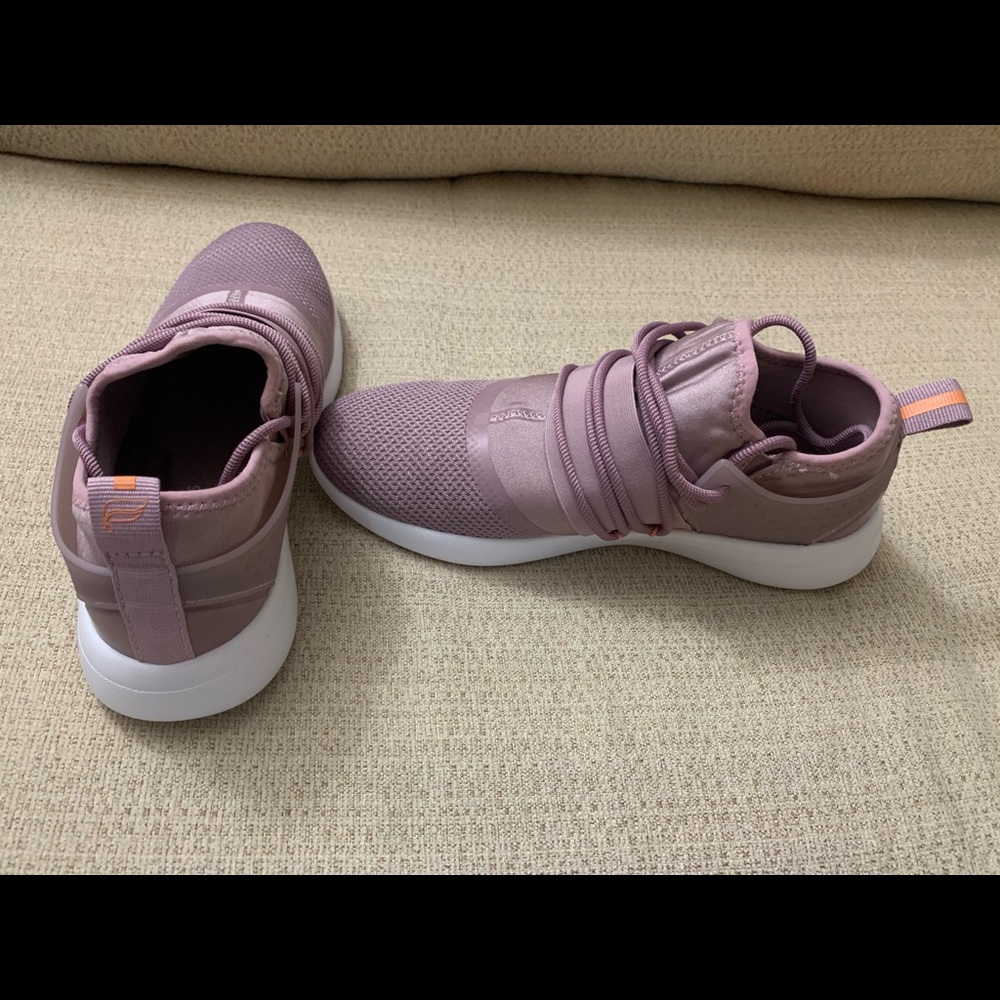 Brand new Fabletics Athletic Shoe